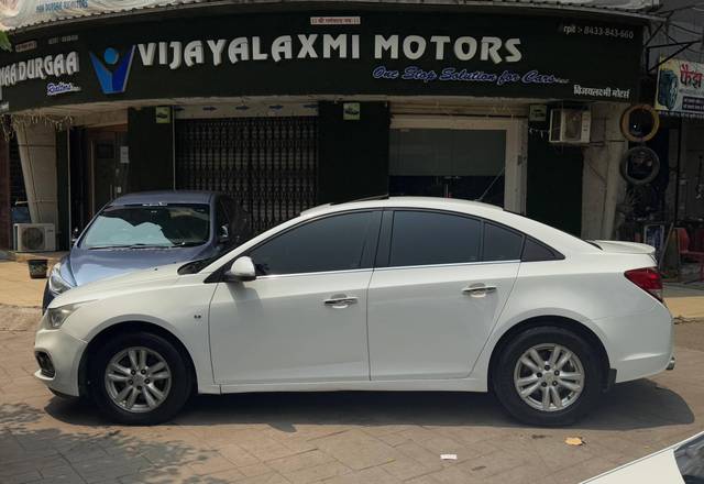 https://images10.gaadi.com/usedcar_image/4567616/original/processed_2ab68fc8-56ff-4bf0-afc4-21b4ce15d65c.jpg?imwidth=6400