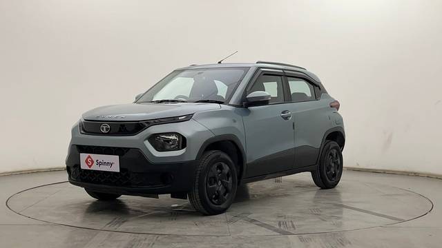 https://images10.gaadi.com/usedcar_image/4567628/original/9529324cebaab0f6cb45e58b80bb2899.JPG?imwidth=6400