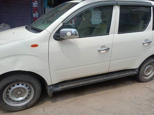 https://images10.gaadi.com/usedcar_image/4567634/original/processed_processed_9183c0d5-7107-4f2c-85a3-36f8c5c373a5.jpg?imwidth=6400