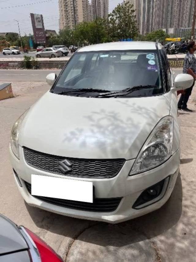 https://images10.gaadi.com/usedcar_image/4567653/original/processed_7f218fc6-c387-4d33-a475-edb8a96d3a5e.jpeg?imwidth=6401
