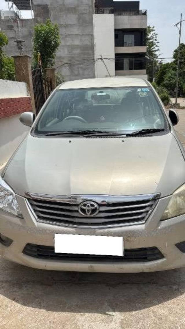 https://images10.gaadi.com/usedcar_image/4567701/original/processed_c5dce195-16e0-47f6-bc27-5c183b200a6a.jpeg?imwidth=6400
