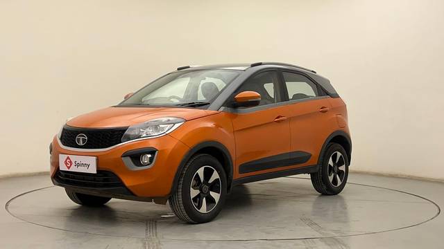 https://images10.gaadi.com/usedcar_image/4567743/original/ffdbf8ed30d72c7de780fa0e363955ac.JPG?imwidth=6400