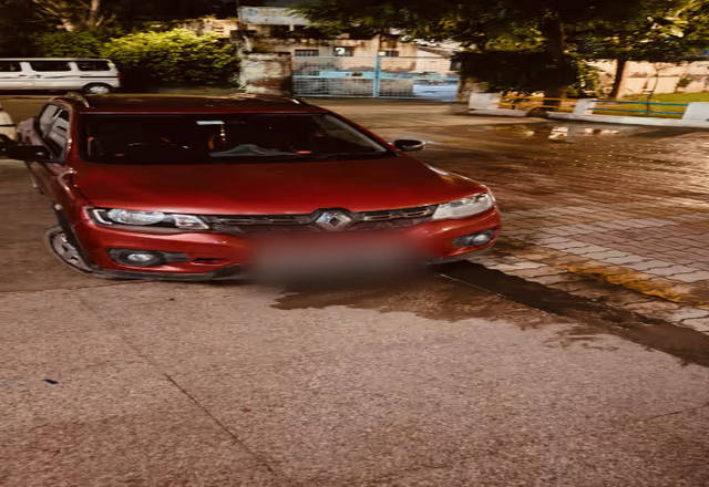 https://images10.gaadi.com/usedcar_image/4567761/original/7b785145-9cf7-49c9-a85d-6703962693c1.?imwidth=6400