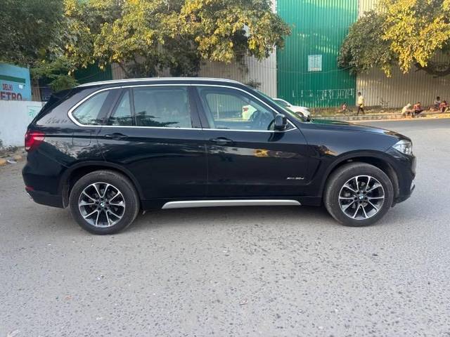 https://images10.gaadi.com/usedcar_image/4567781/original/processed_87329804-6684-4514-b0ab-f59da6399497.jpeg?imwidth=6401