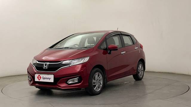 https://images10.gaadi.com/usedcar_image/4567796/original/544c6bd4aa6c9bea970065ba45a82221.JPG?imwidth=6400