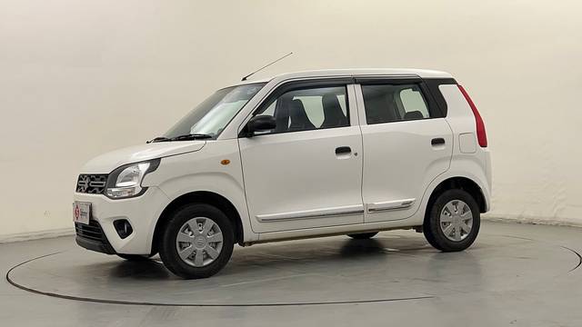 https://images10.gaadi.com/usedcar_image/4567809/original/c9f1765ed51ff2d866511a8b915dc556.JPG?imwidth=6400