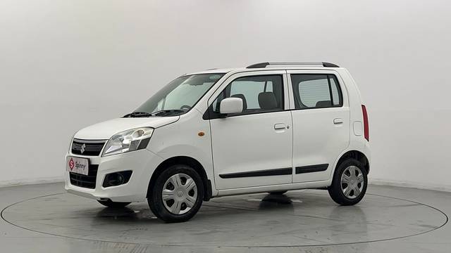 https://images10.gaadi.com/usedcar_image/4567814/original/f24dbcb93f13ae122aeb770570488379.JPG?imwidth=6400
