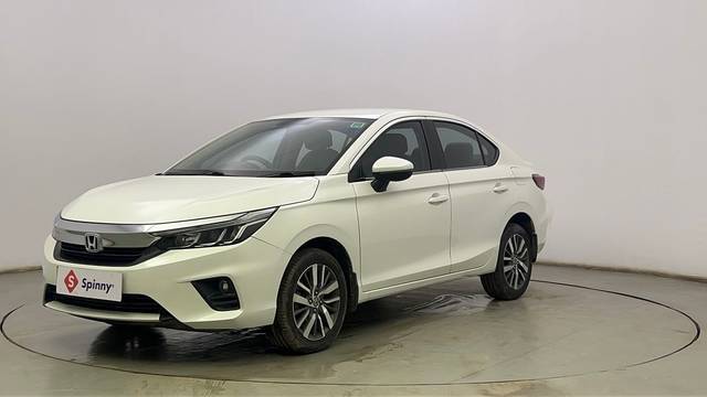 https://images10.gaadi.com/usedcar_image/4567822/original/0df39ba7af6ef6c75a39e88f41b79670.JPG?imwidth=6400