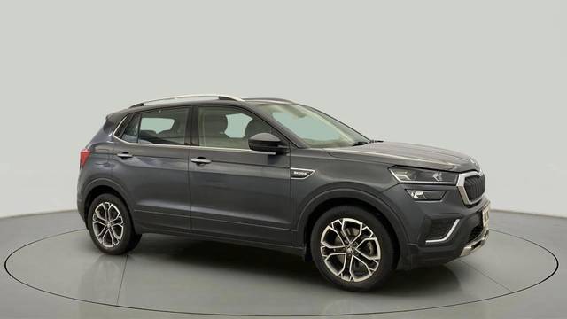https://images10.gaadi.com/usedcar_image/4567852/original/972d160af058d705d9200760127e8735.jpg?imwidth=6400