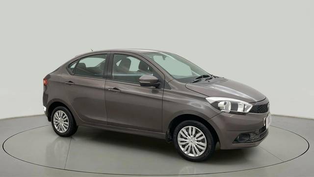 https://images10.gaadi.com/usedcar_image/4567861/original/7c73d0f130948c69581908004a7c1959.jpg?imwidth=6400