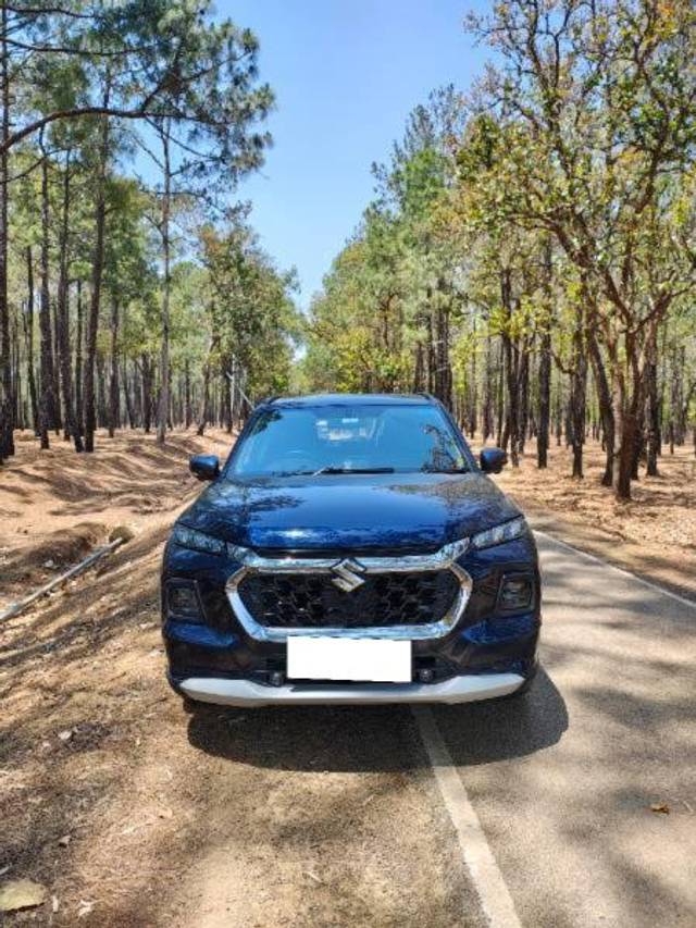 https://images10.gaadi.com/usedcar_image/4567871/original/processed_33322aa7-8656-47ca-a196-ee30676faacf.jpg?imwidth=6402