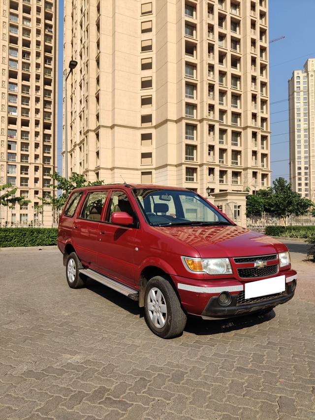 https://images10.gaadi.com/usedcar_image/4567904/original/processed_7858a5fa-48b6-4b71-b5fd-7235afc188e8.jpg?imwidth=6400