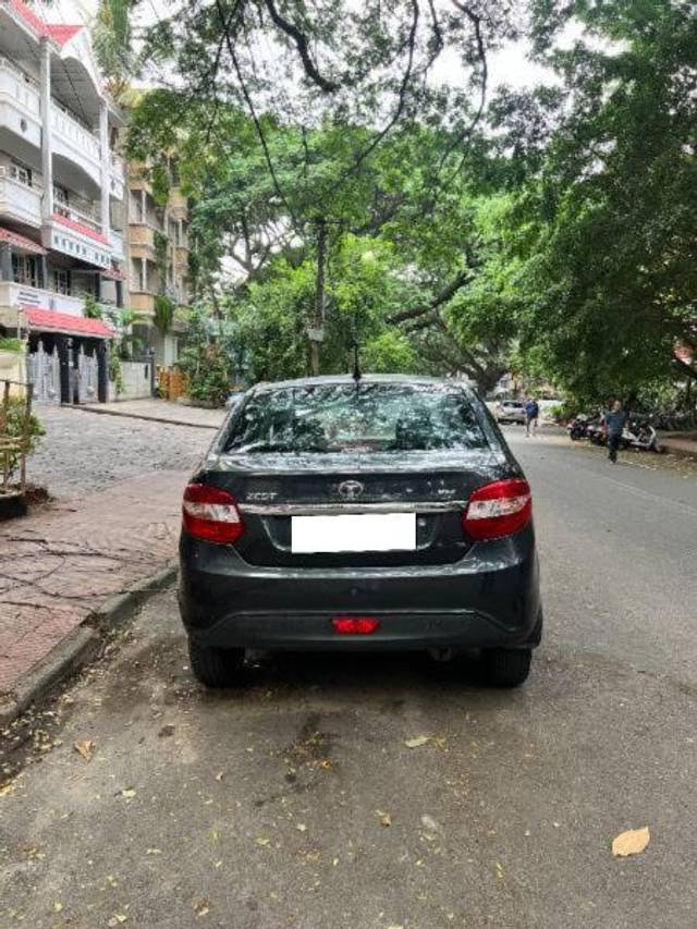 https://images10.gaadi.com/usedcar_image/4567906/original/processed_eede7afd-fc93-45ad-860f-cee0763f493c.JPG?imwidth=6401