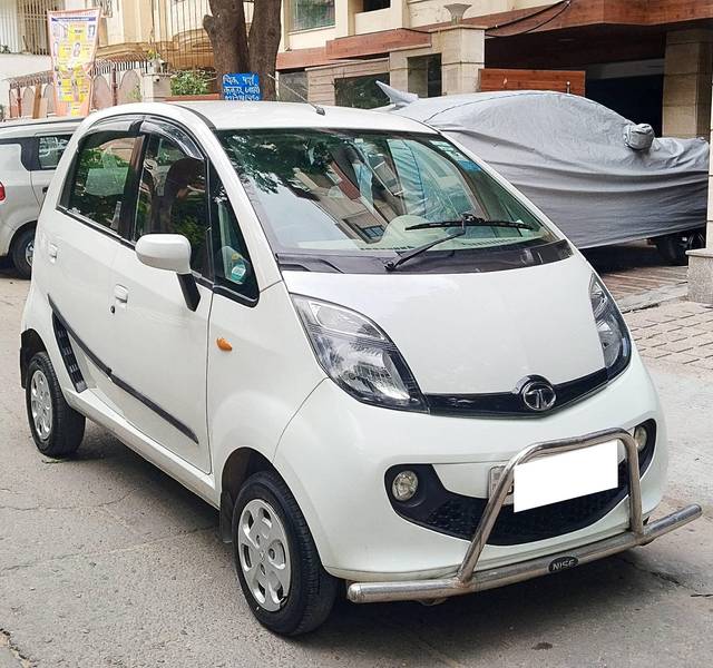 https://images10.gaadi.com/usedcar_image/4567966/original/processed_3ba26f87f2cc330defb6767e515c89d6.jpg?imwidth=6400