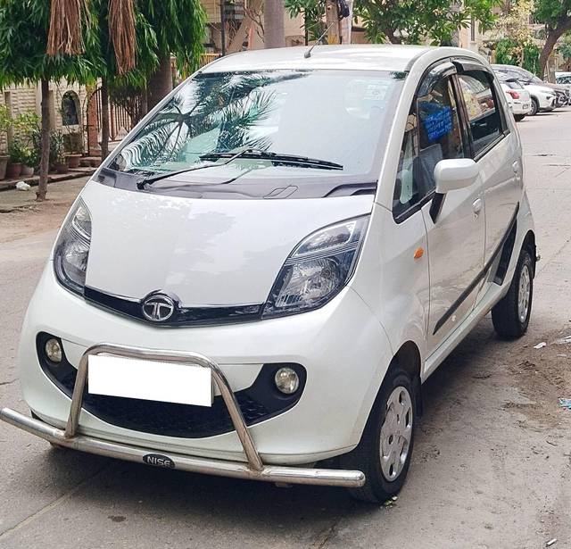 https://images10.gaadi.com/usedcar_image/4567966/original/processed_758e2ad2a453ae56169c71dd82d514cf.jpg?imwidth=6402