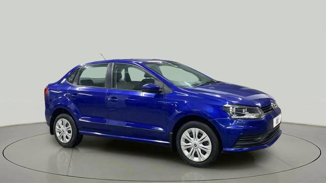 https://images10.gaadi.com/usedcar_image/4567969/original/c64471a04f66eb07d772d0b3a9dbb3ff.jpg?imwidth=6400