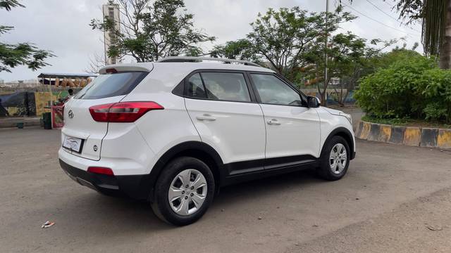 https://images10.gaadi.com/usedcar_image/4568009/original/processed_19ccc0519b61db3a2ce7881fa923dd59.jpg?imwidth=6402
