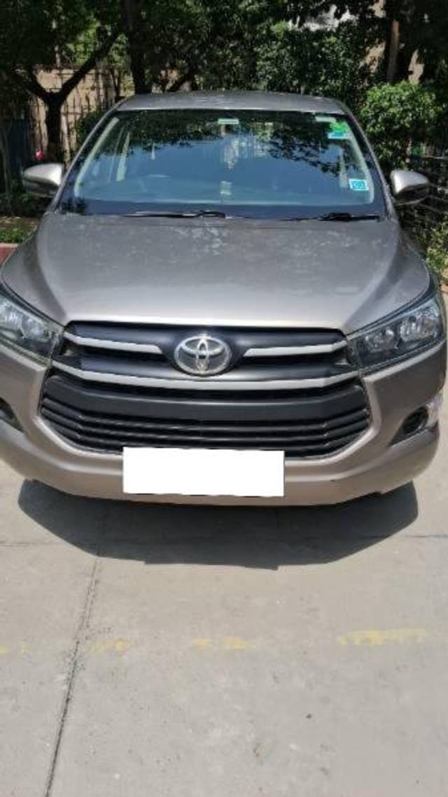 https://images10.gaadi.com/usedcar_image/4568038/original/processed_ab5e385b-3b41-4448-85bd-b90bec6ea012.jpg?imwidth=6402
