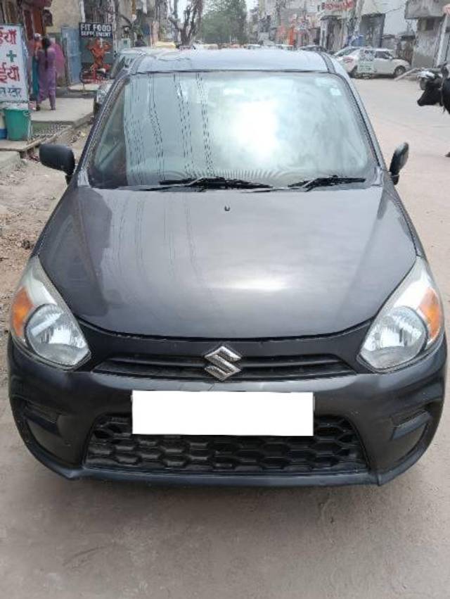 https://images10.gaadi.com/usedcar_image/4568055/original/processed_cc2c39f7-ba73-4067-8115-6ec259c8a83b.jpg?imwidth=6400