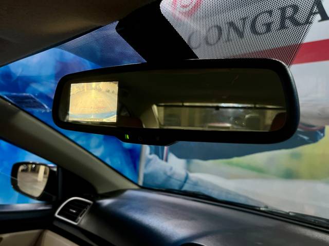 https://images10.gaadi.com/usedcar_image/4568060/original/02d241f81feb21febdc7a2a468d88725.jpg?imwidth=6401