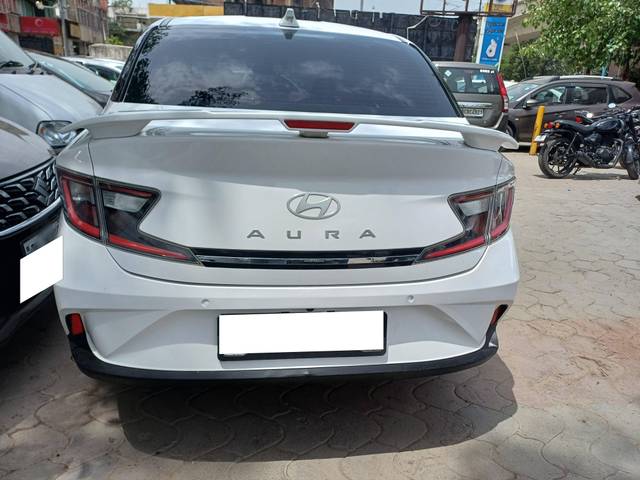 https://images10.gaadi.com/usedcar_image/4568072/original/processed_659d6f1b3750acd969533e137953825e.jpg?imwidth=6401