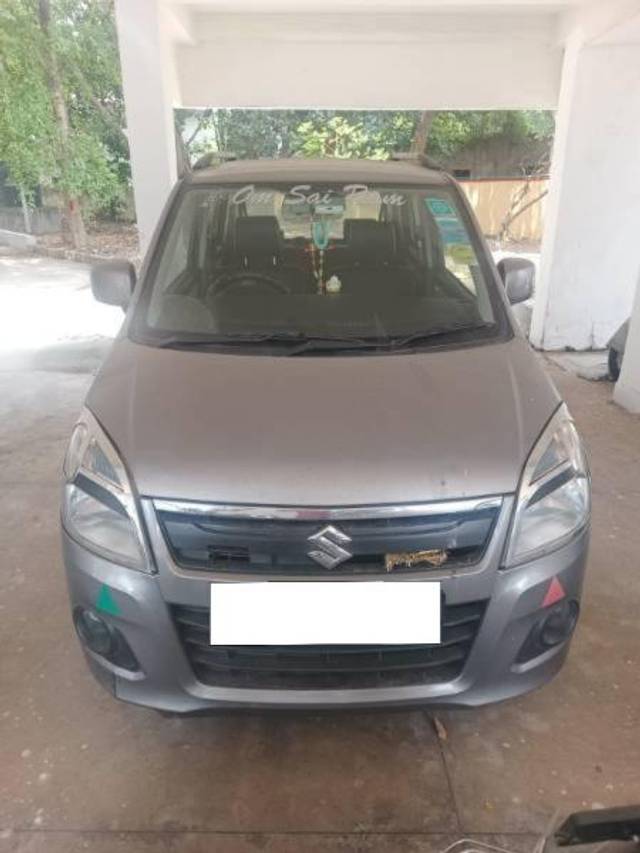 https://images10.gaadi.com/usedcar_image/4568079/original/processed_2a8a8fd6-778c-4817-8f78-97a1c4a67875.jpeg?imwidth=6400