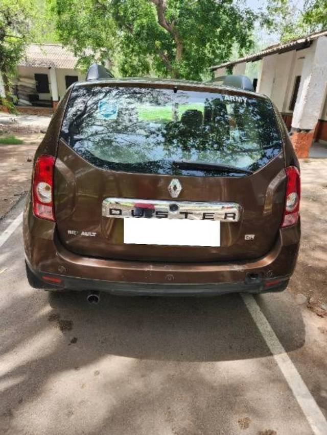 https://images10.gaadi.com/usedcar_image/4568086/original/processed_1b642535-6e28-4b0e-b654-de4f3e940a37.jpg?imwidth=6401