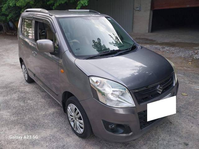https://images10.gaadi.com/usedcar_image/4568087/original/processed_1afa1928fd9d783f8725e657e3bd8763.jpg?imwidth=6400