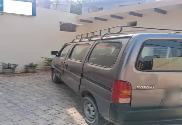 https://images10.gaadi.com/usedcar_image/4568110/original/f27d7cf9-7687-4125-bee8-b7dbb3f7b37c.?imwidth=6401