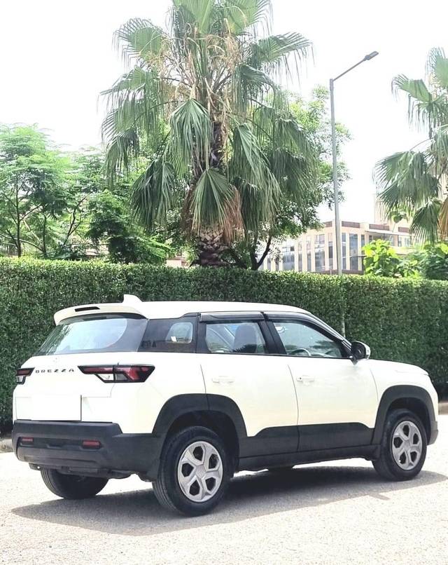 https://images10.gaadi.com/usedcar_image/4568142/original/processed_4657e6aefa47fdc2cad3785a5b104121.jpg?imwidth=6401