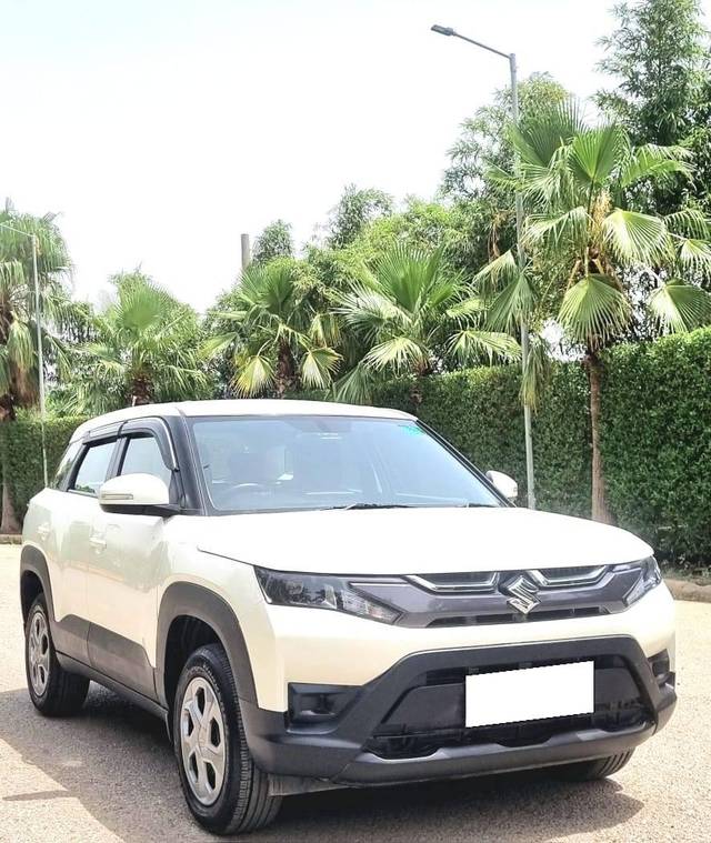 https://images10.gaadi.com/usedcar_image/4568142/original/processed_57f82b3fbc40a8d539035d4b9d66a75d.jpg?imwidth=6400