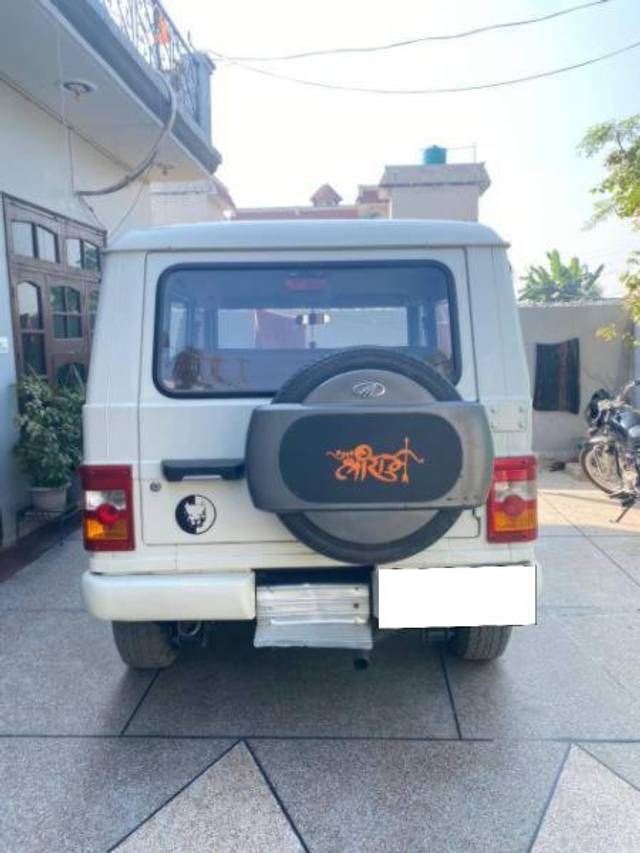 https://images10.gaadi.com/usedcar_image/4568181/original/processed_5c515f65-d6cb-48fe-8a31-f77993b8cbcf.jpg?imwidth=6401
