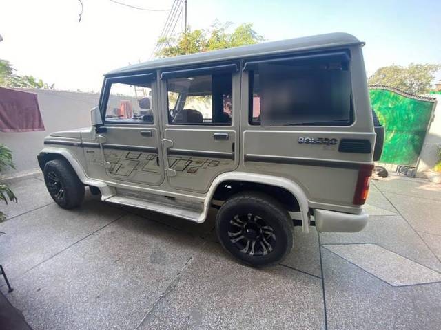https://images10.gaadi.com/usedcar_image/4568181/original/processed_6d61587f-9983-4e61-933f-cf968954e31d.jpg?imwidth=6400