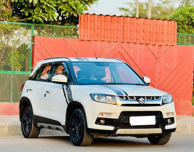 https://images10.gaadi.com/usedcar_image/4568190/original/processed_2e94d8a3b33cc2a96599845e90bf6bc4.jpg?imwidth=6400