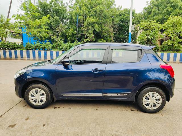 https://images10.gaadi.com/usedcar_image/4568195/original/processed_fafcede2673fcda3303ec53fa587ffae.jpg?imwidth=6402