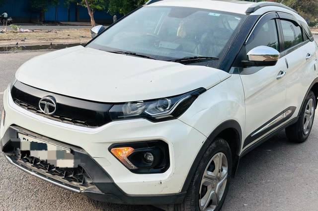 https://images10.gaadi.com/usedcar_image/4568202/original/c0c547822b0146cb713b354917233e6c.jpg?imwidth=6400