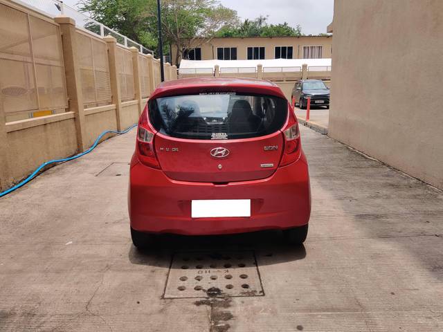 https://images10.gaadi.com/usedcar_image/4568203/original/processed_842e40f248aa1b28825d79eab214a2bd.jpg?imwidth=6401