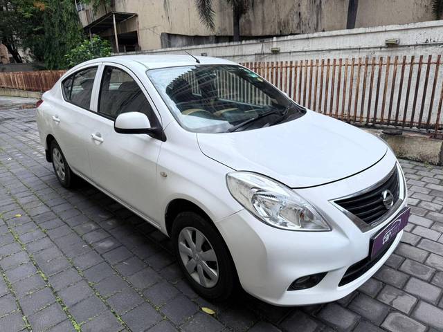 https://images10.gaadi.com/usedcar_image/4568208/original/processed_2ceb0bb64cfb6466a155f414fa3c15b1.jpg?imwidth=6400