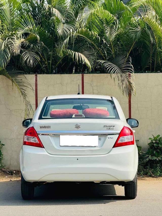 https://images10.gaadi.com/usedcar_image/4568232/original/processed_7b6887921d40cddcf94663649292e31a.jpg?imwidth=6402