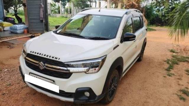 https://images10.gaadi.com/usedcar_image/4568244/original/processed_9146e796-462c-4dfb-9986-ba4fe60c055b.jpeg?imwidth=6402