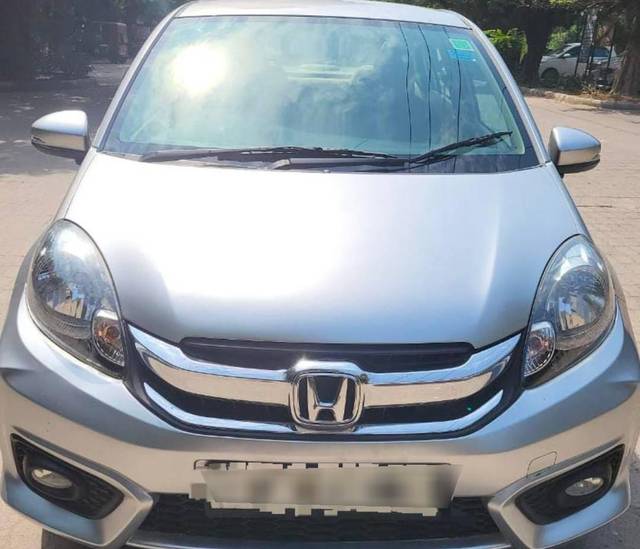 https://images10.gaadi.com/usedcar_image/4568249/original/processed_bcf81493b24b5894555d0a2cb74c6fa0.jpg?imwidth=6401