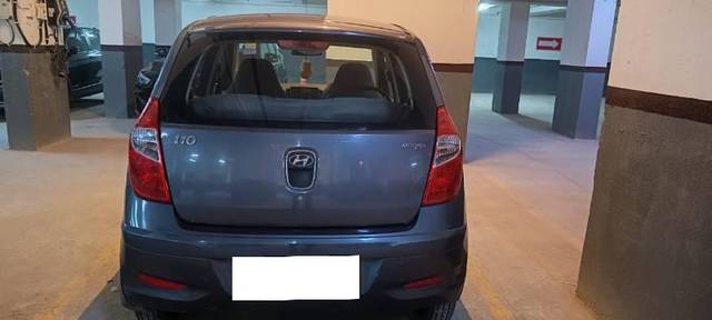 https://images10.gaadi.com/usedcar_image/4568269/original/processed_74025fda-60dc-4454-8abe-4bc6d6b1fc24.jpg?imwidth=6402