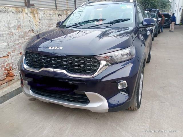 https://images10.gaadi.com/usedcar_image/4568277/original/processed_0819538b-3f92-4bc5-9893-4cabea43e778.jpg?imwidth=6400