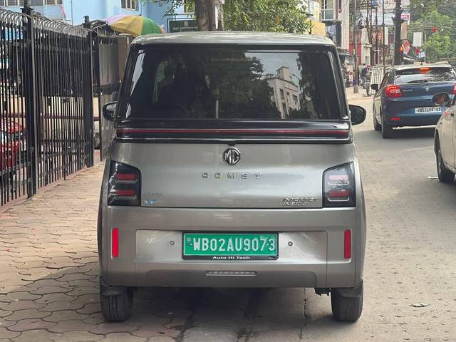 https://images10.gaadi.com/usedcar_image/4568297/original/processed_61d40acc2dbee13f55ee0e778017bdef.jpg?imwidth=6401