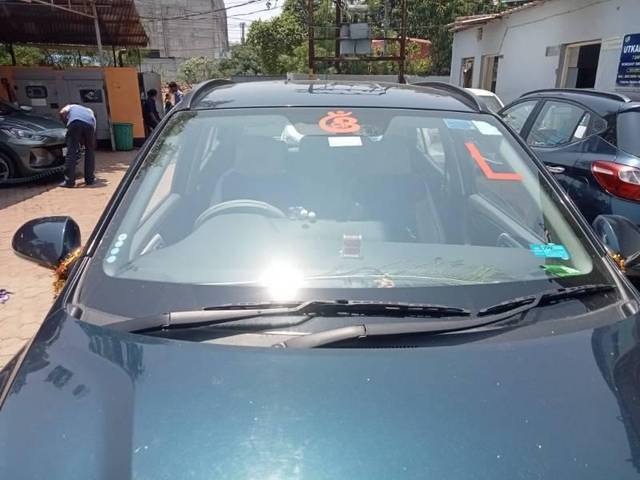 https://images10.gaadi.com/usedcar_image/4568299/original/processed_2b042c01-152f-4193-8cd8-cf86c6545a66.jpg?imwidth=6401