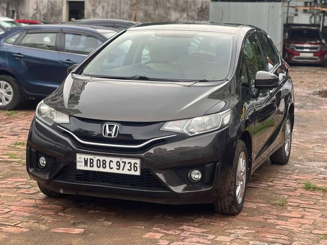 https://images10.gaadi.com/usedcar_image/4568308/original/processed_505a1c73cdb51e3ecad90909461facec.jpg?imwidth=6401