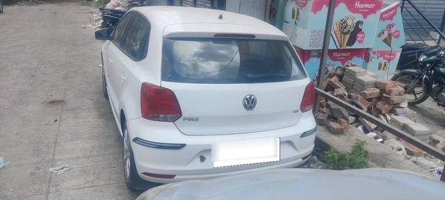 https://images10.gaadi.com/usedcar_image/4568328/original/processed_processed_faee5e48-9a19-4f4a-a7ff-750b1c7e761a.jpg?imwidth=6400