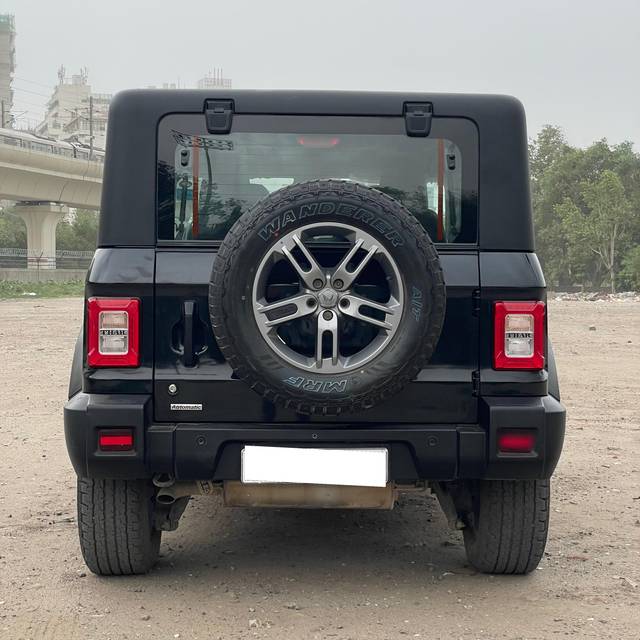 https://images10.gaadi.com/usedcar_image/4568339/original/processed_b041cb3f4558a5b63e975f87d4f01e74.jpg?imwidth=6402