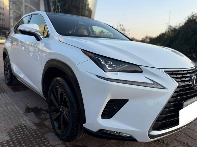 https://images10.gaadi.com/usedcar_image/4568357/original/processed_37e41215c9ce90d8a40a8cbe7deda136.jpg?imwidth=6400