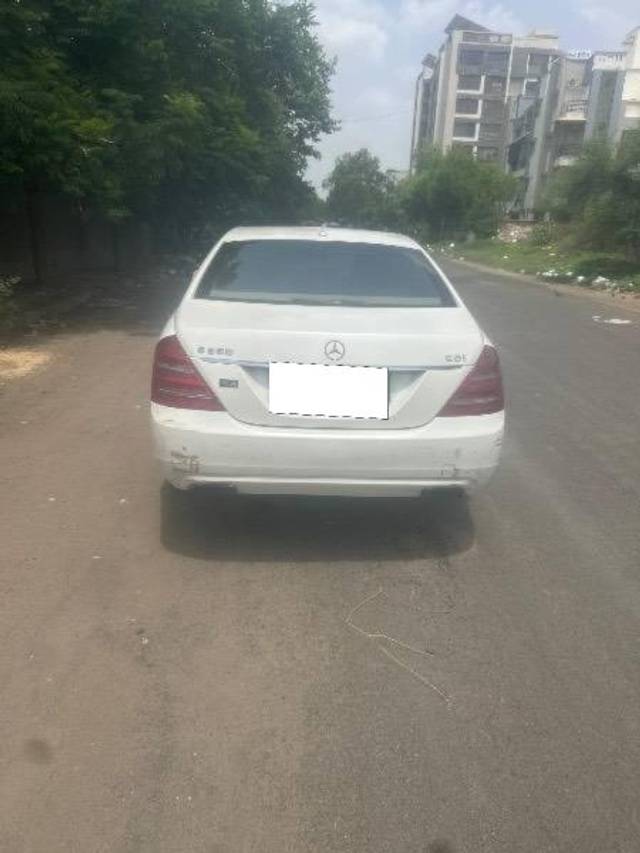 https://images10.gaadi.com/usedcar_image/4568367/original/processed_9222fe59-e0aa-45b4-a39b-11b50f3d430b.jpg?imwidth=6400